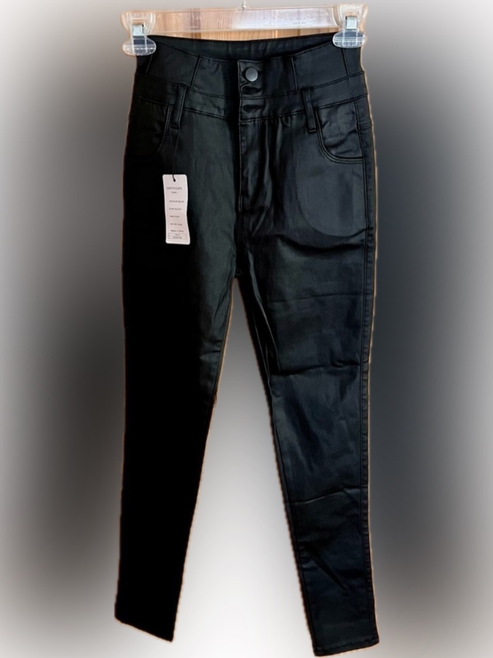 Apperloth A Size XS Faux Leather Pants Fast Fashion Brand Stretchy Shiny Pockets